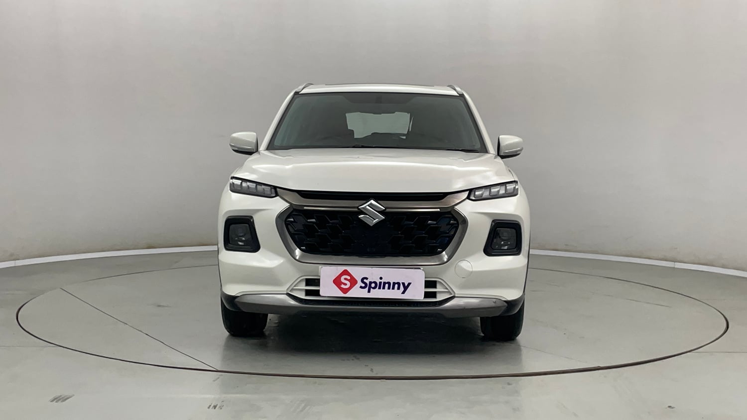 Used 2024 Maruti Suzuki Grand Vitara Zeta Plus Intelligent Hybrid eCVT Hybrid Automatic exterior FRONT VIEW