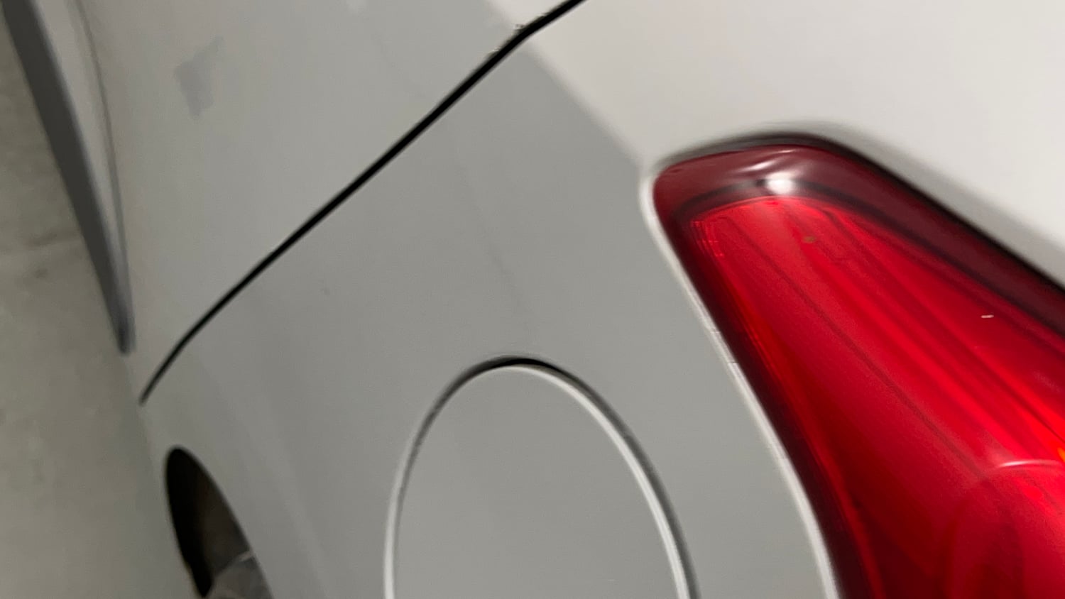 Used 2016 Hyundai Grand i10 Asta AT 1.2 Kappa VTVT Petrol Automatic dents MINOR DENT