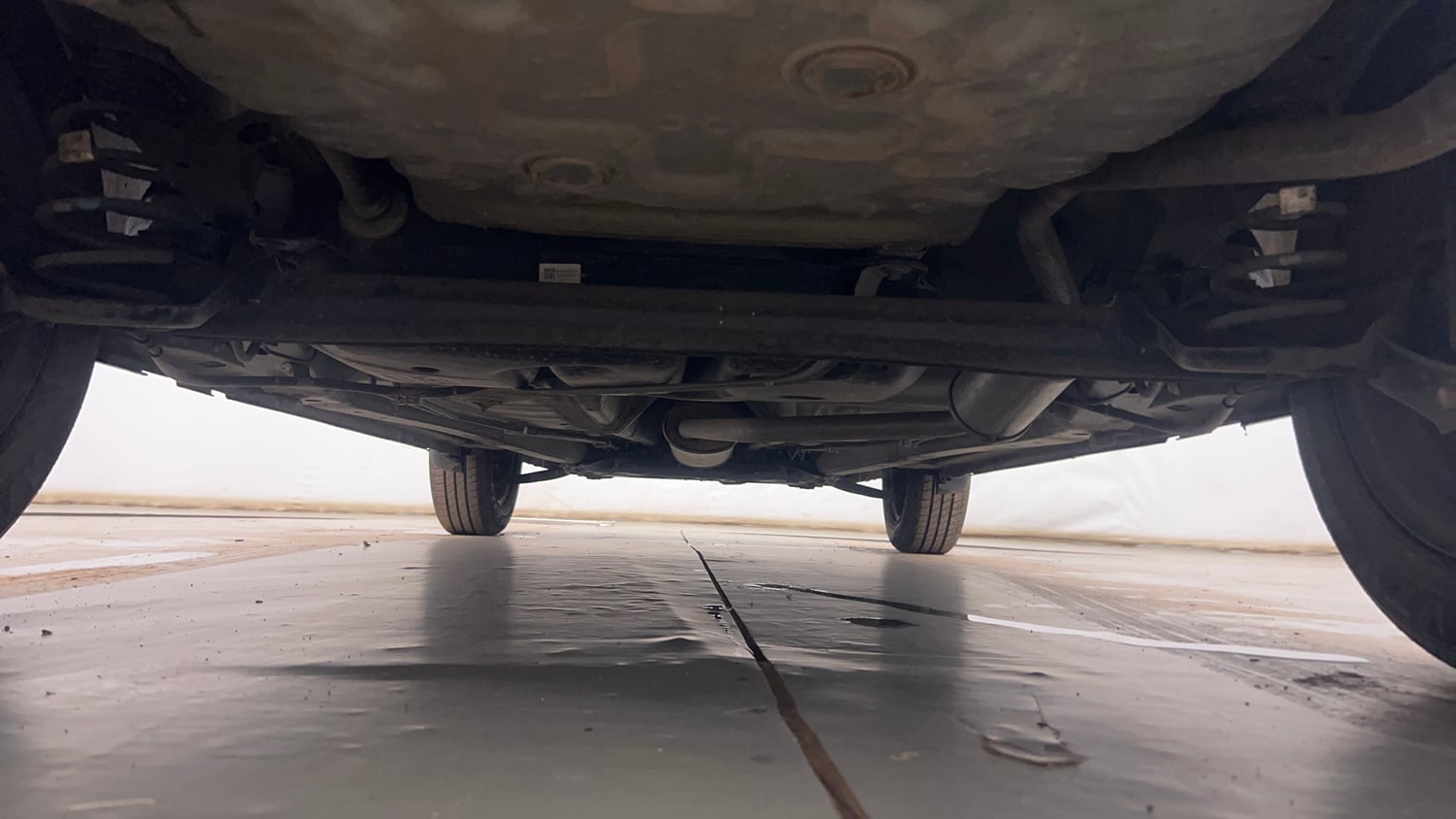Used 2022 Maruti Suzuki S-Presso VXi (O) Petrol Manual extra REAR UNDERBODY VIEW (TAKEN FROM REAR)