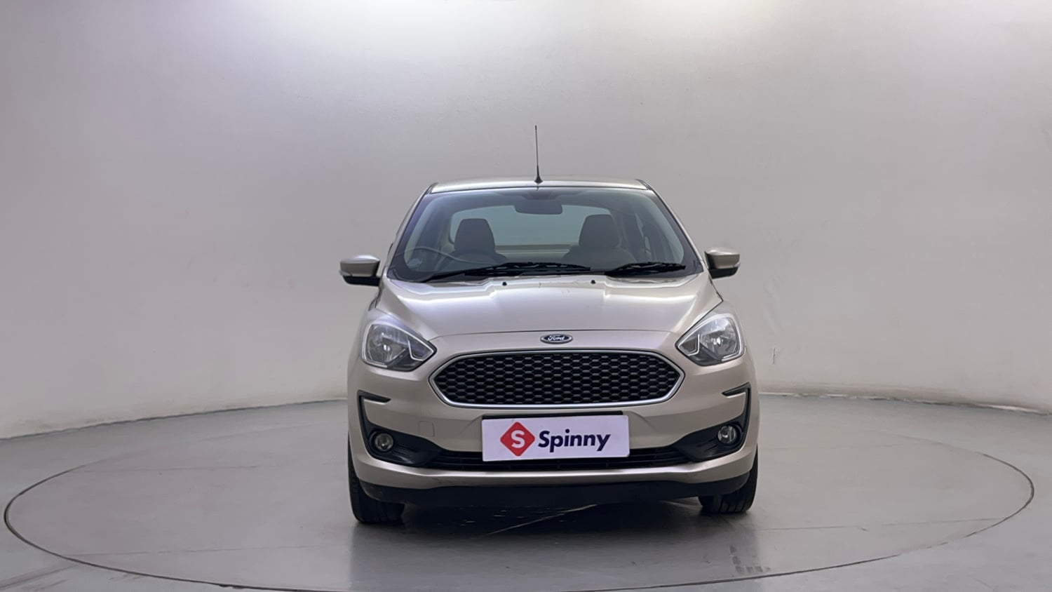 Used 2020 Ford Figo Aspire Titanium1.5 TDCi Diesel Manual exterior FRONT VIEW