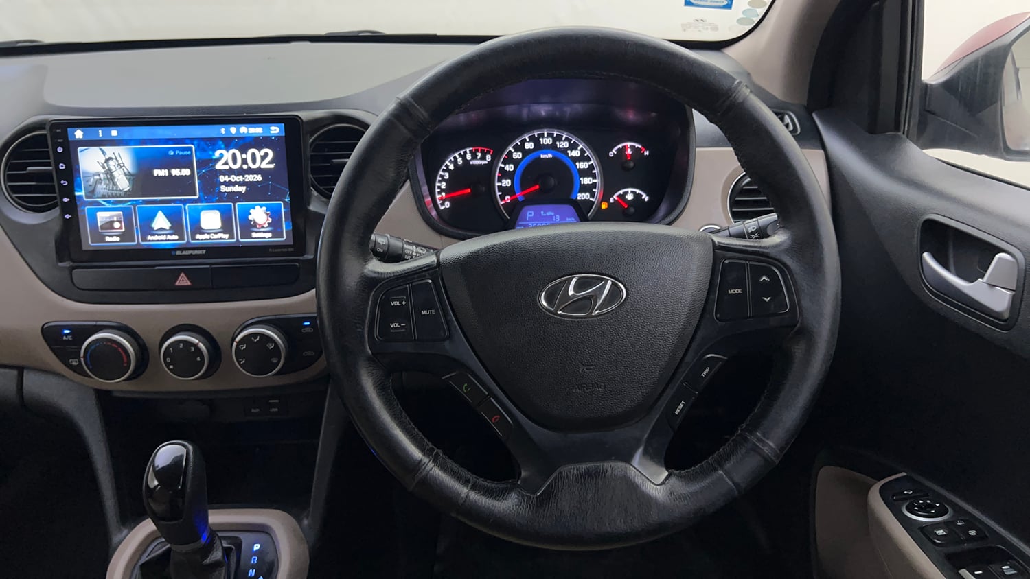 Used 2016 Hyundai Grand i10 Asta AT 1.2 Kappa VTVT (O) Petrol Automatic interior STEERING VIEW