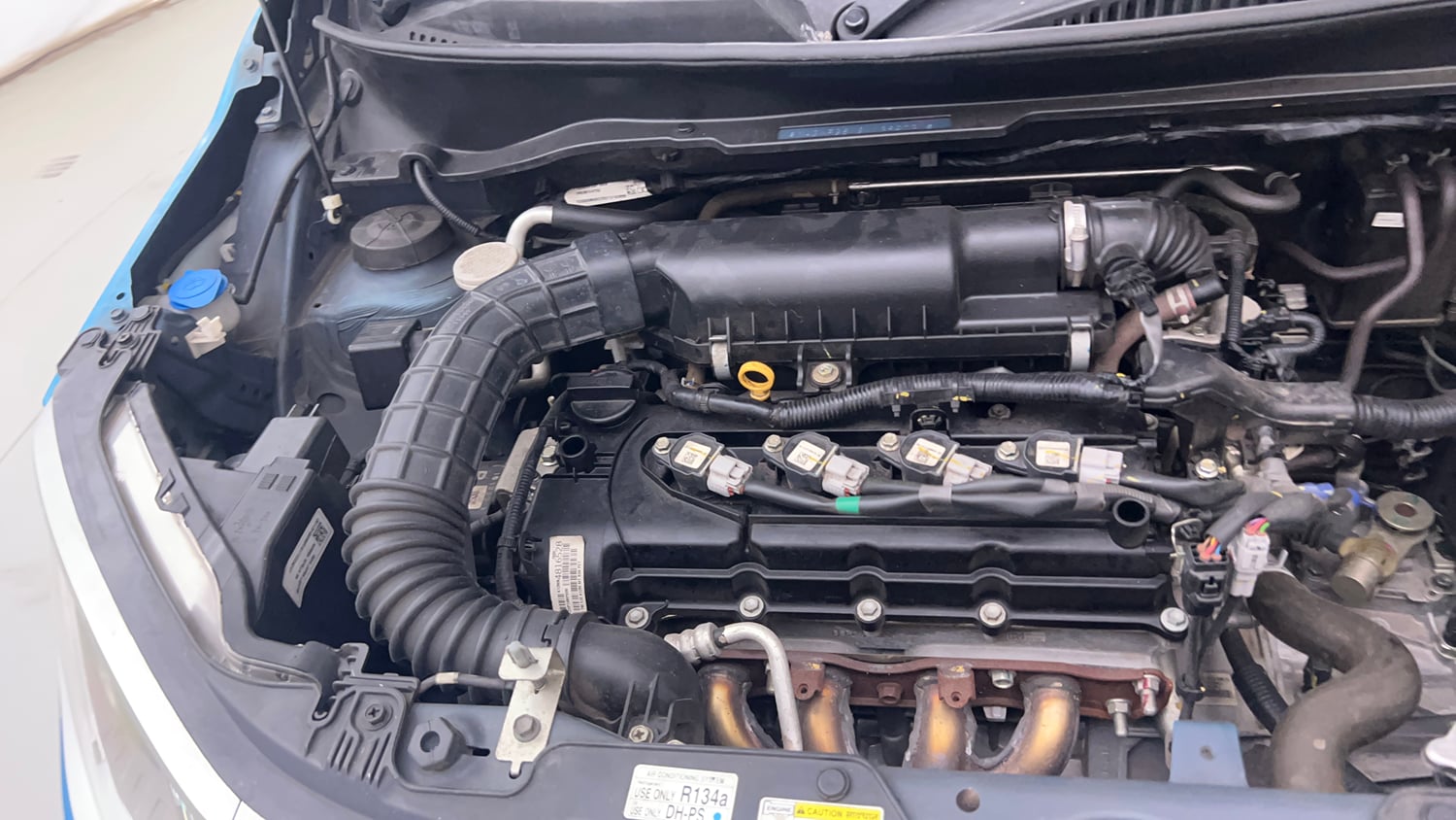 Used 2023 Maruti Suzuki Ignis Zeta 1.2 MT Petrol Manual engine ENGINE RIGHT SIDE VIEW
