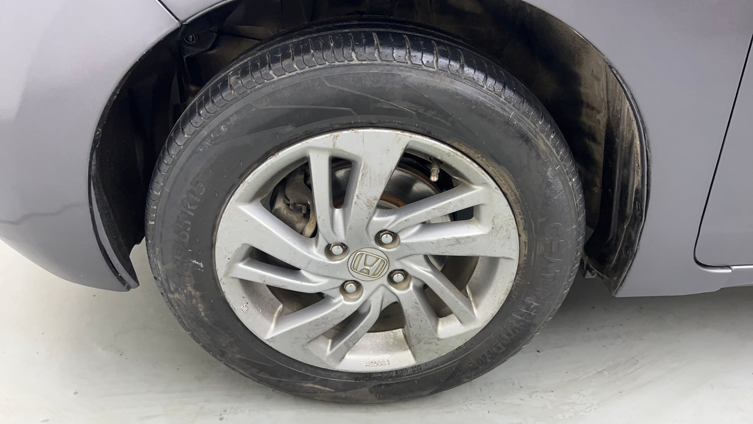 Used 2019 Honda Jazz VX CVT Petrol Petrol Automatic tyres LEFT FRONT TYRE RIM VIEW