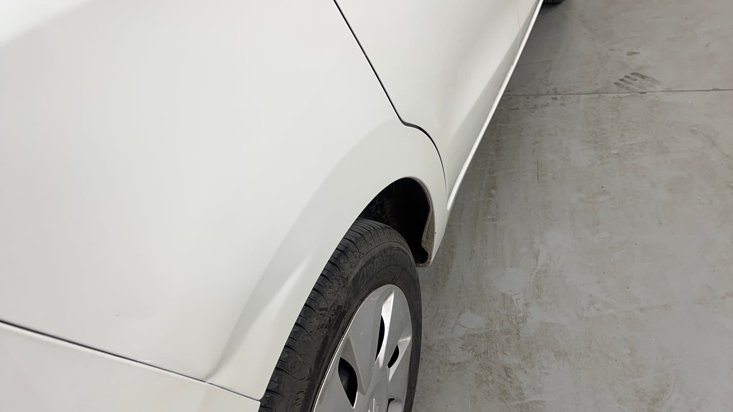 Used 2015 Maruti Suzuki Celerio VXi AMT Petrol Automatic dents MINOR SCRATCH