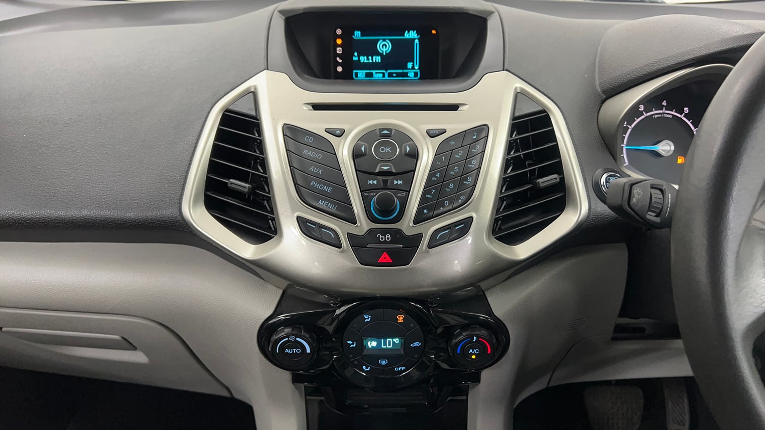 Used 2017 Ford EcoSport Titanium 1.5L Ti-VCT AT Petrol Automatic interior MUSIC SYSTEM & AC CONTROL VIEW