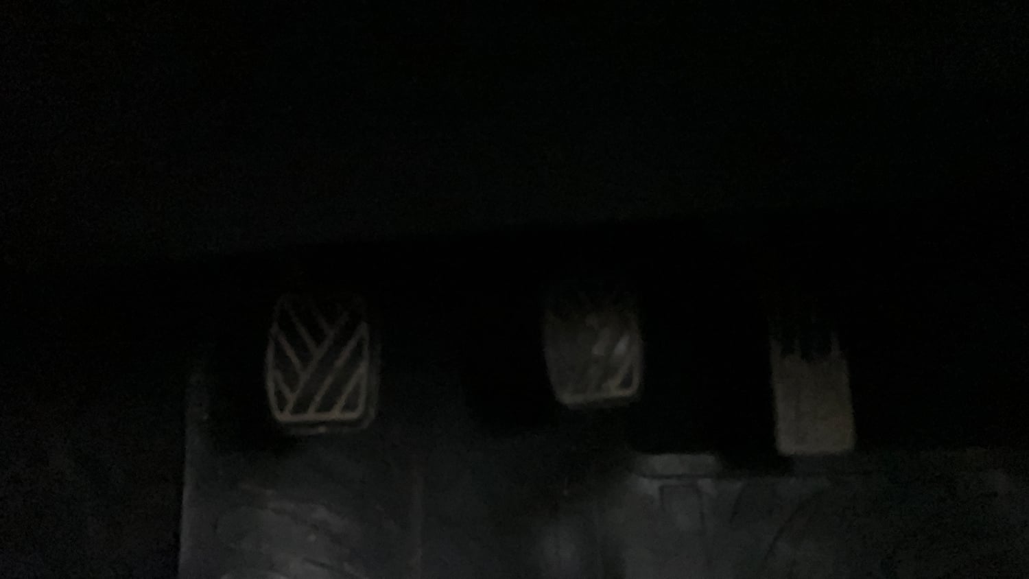 Used 2015 Maruti Suzuki Swift LXi Petrol Manual interior PEDALS VIEW