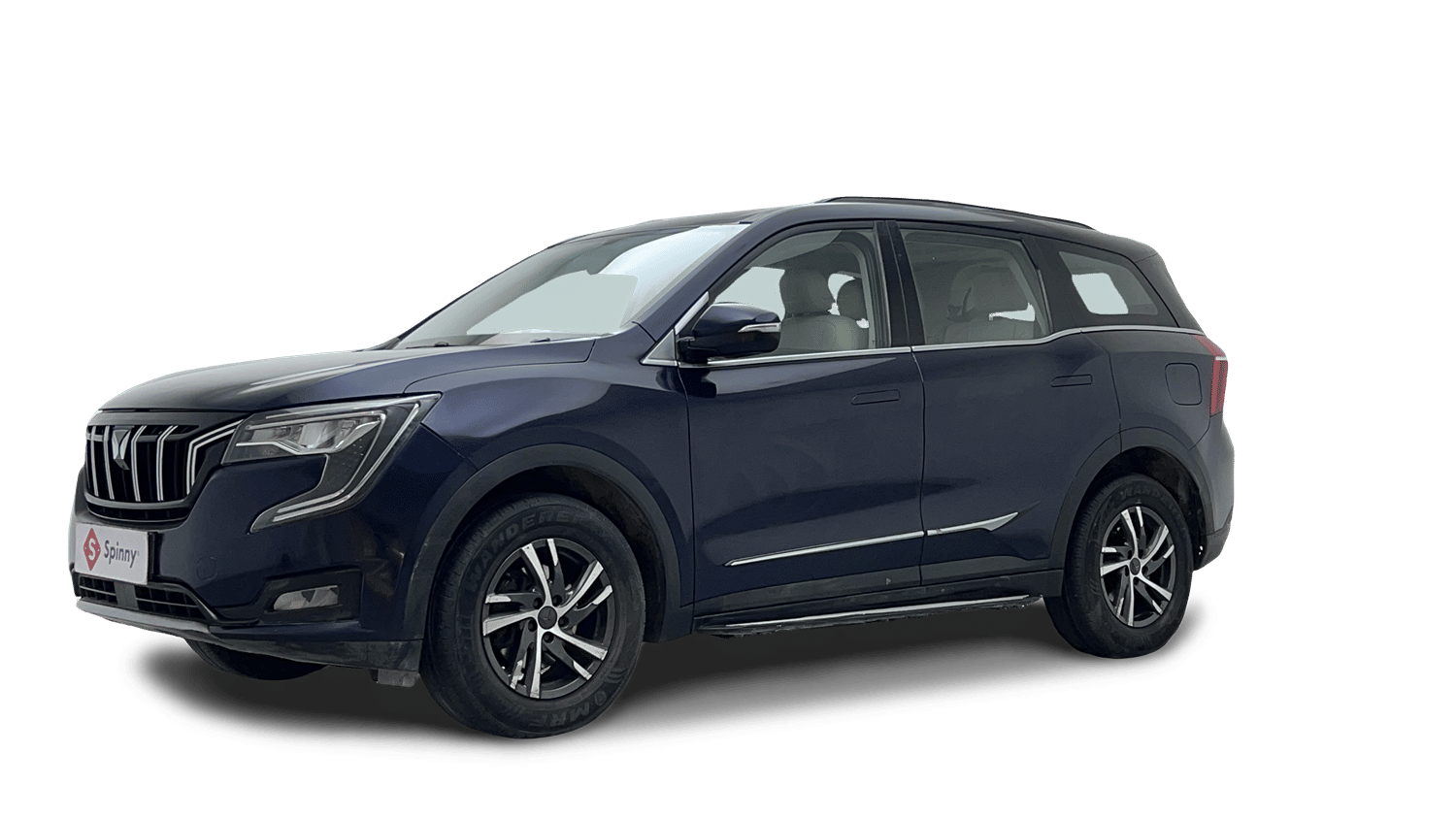 Used 2022 Mahindra XUV700 AX 5 Petrol MT 7 STR Petrol Manual Image