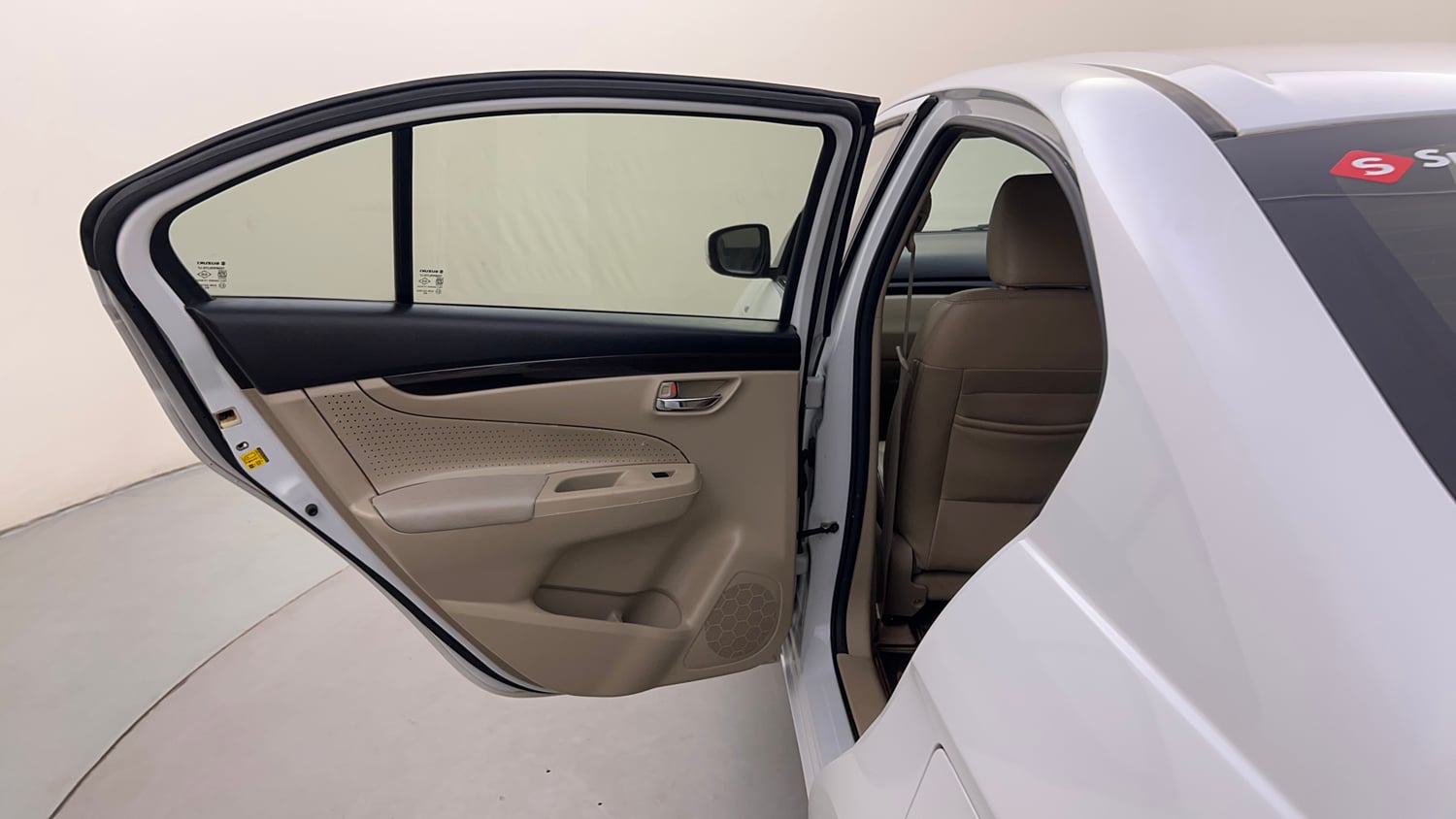 Used 2016 Maruti Suzuki Ciaz ZXI+ Petrol Manual interior LEFT REAR DOOR OPEN VIEW