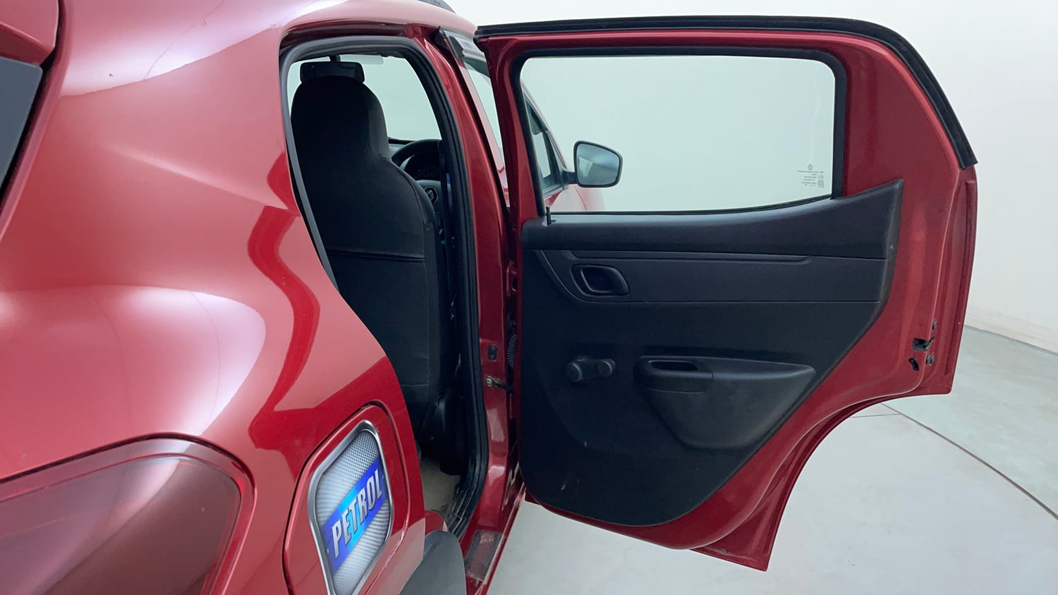 Used 2024 Renault Kwid RXL(O) 1.0 Petrol Manual interior RIGHT REAR DOOR OPEN VIEW