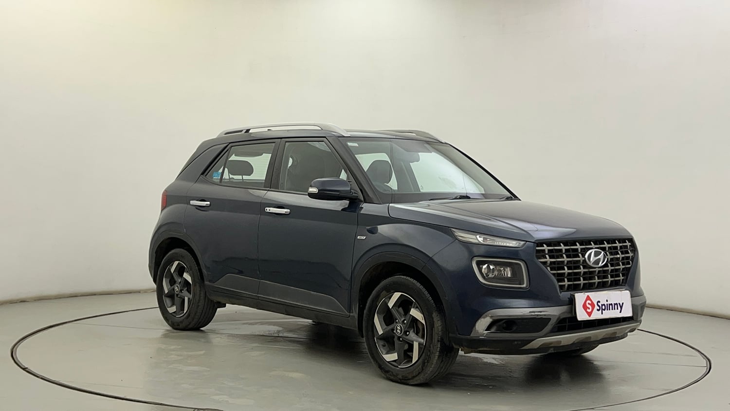 Used 2019 Hyundai Venue SX Plus 1.0 Turbo DCT Petrol Automatic exterior RIGHT FRONT CORNER VIEW