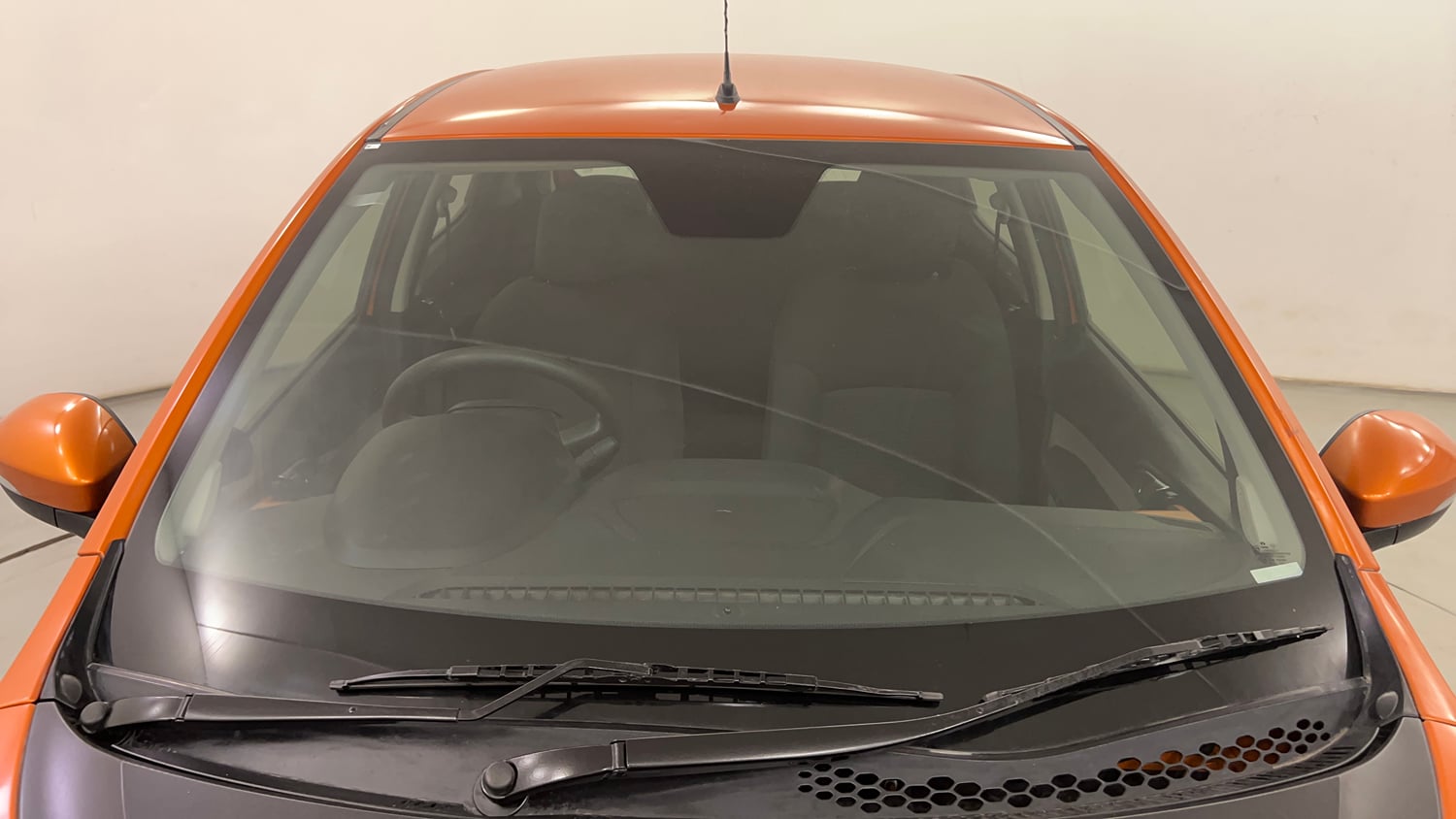 Used 2019 Tata Tiago Revotron XZA Plus Petrol Automatic exterior FRONT WINDSHIELD VIEW