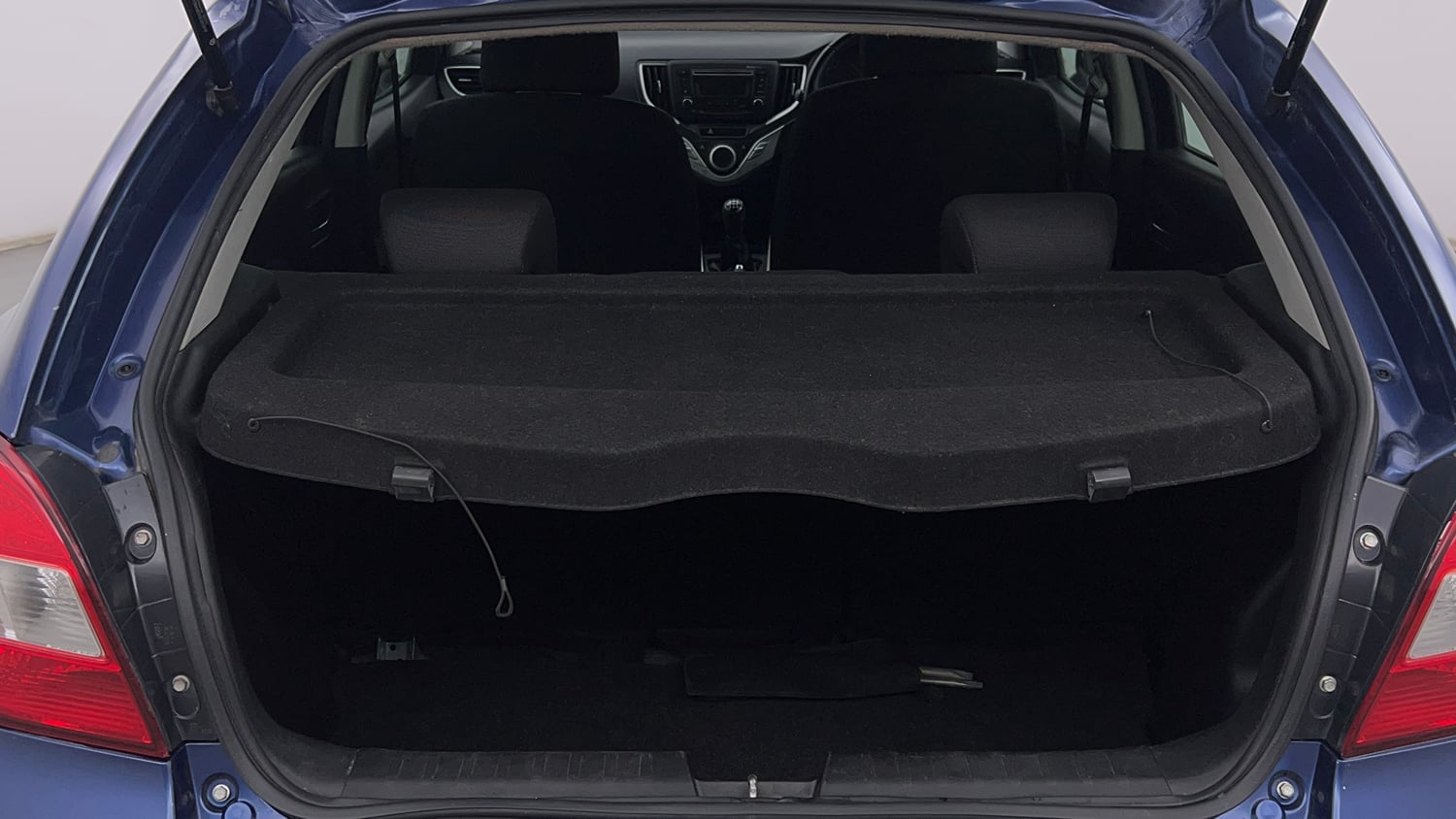 Used 2018 Maruti Suzuki Baleno Zeta 1.3 Diesel Manual interior DICKY INSIDE VIEW
