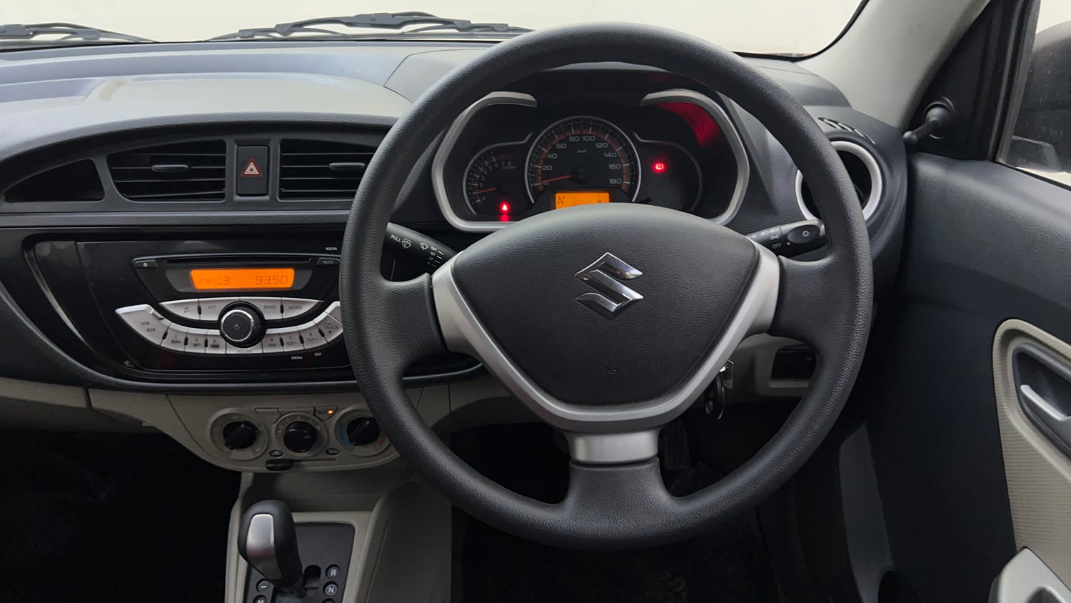 Used 2015 Maruti Suzuki Alto K10 VXi AMT Petrol Automatic interior STEERING VIEW