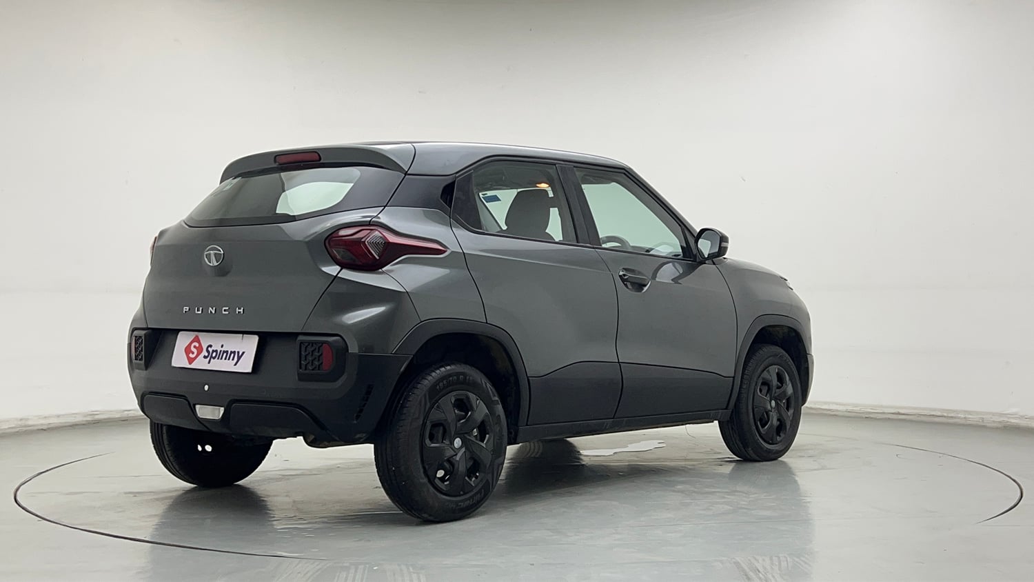 Used 2023 Tata Punch Pure MT Petrol Manual exterior RIGHT REAR CORNER VIEW