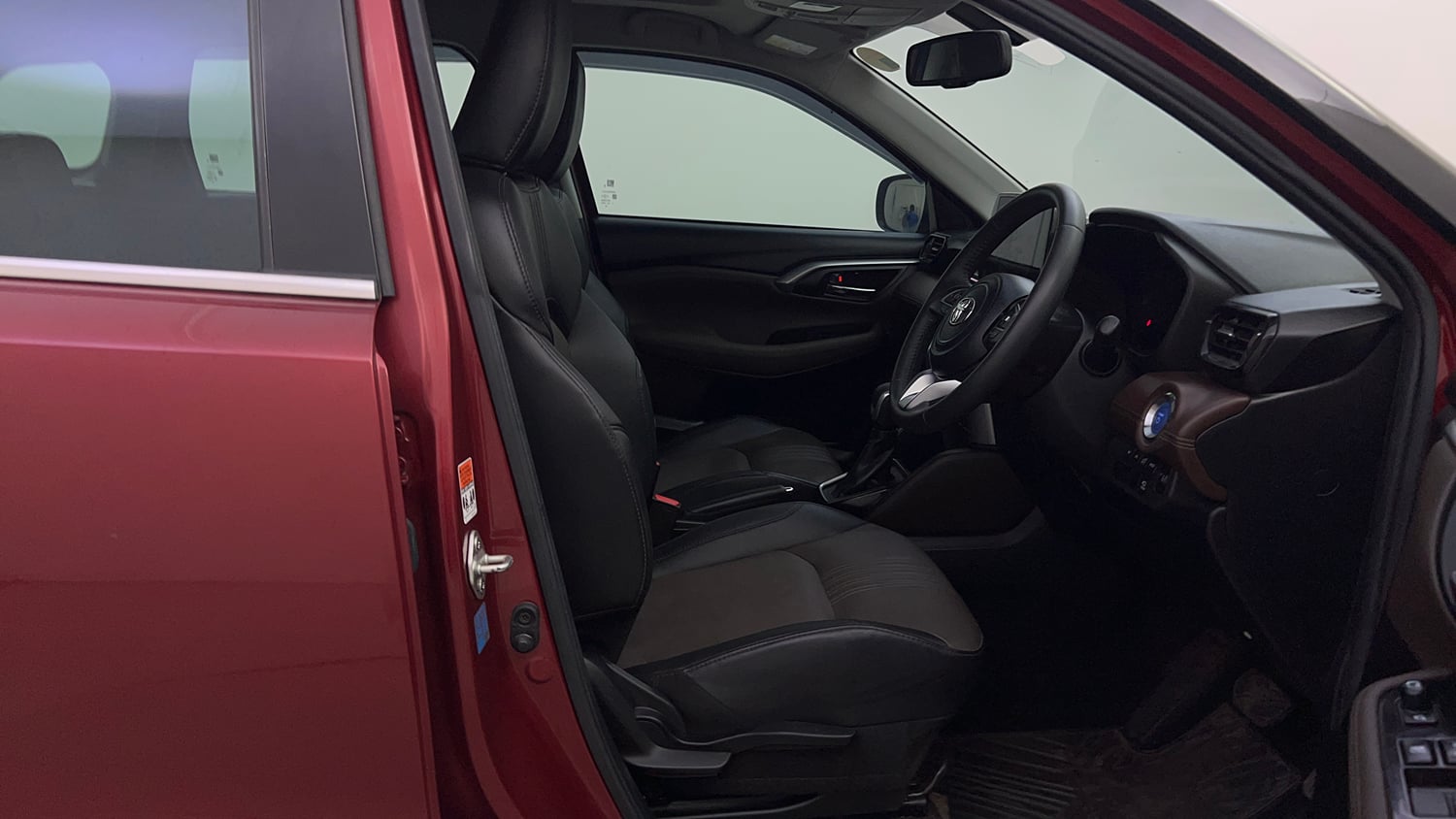 Used 2024 Toyota Urban Cruiser Hyryder V Hybrid Dual Tone Hybrid Automatic interior RIGHT SIDE FRONT DOOR CABIN VIEW