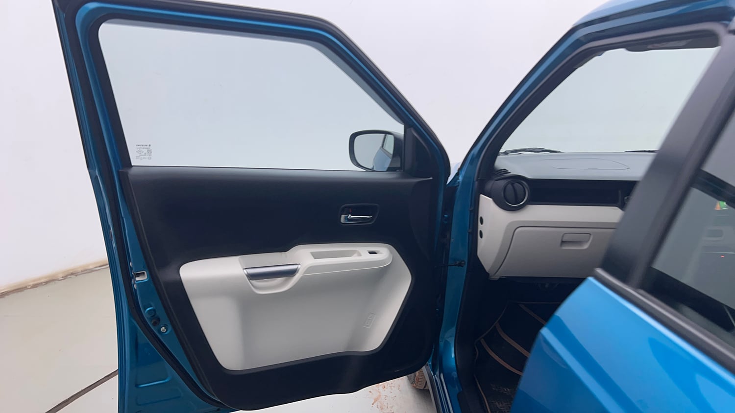 Used 2023 Maruti Suzuki Ignis Zeta 1.2 MT Petrol Manual interior LEFT FRONT DOOR OPEN VIEW