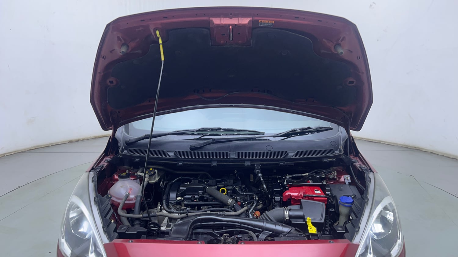 Used 2019 Ford Freestyle Titanium 1.2 Ti-VCT Petrol Manual engine ENGINE & BONNET OPEN FRONT VIEW