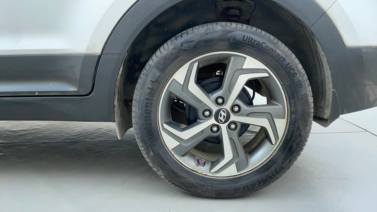 Used 2018 Hyundai Creta E Plus 1.6 Petrol Petrol Manual tyres LEFT REAR TYRE RIM VIEW
