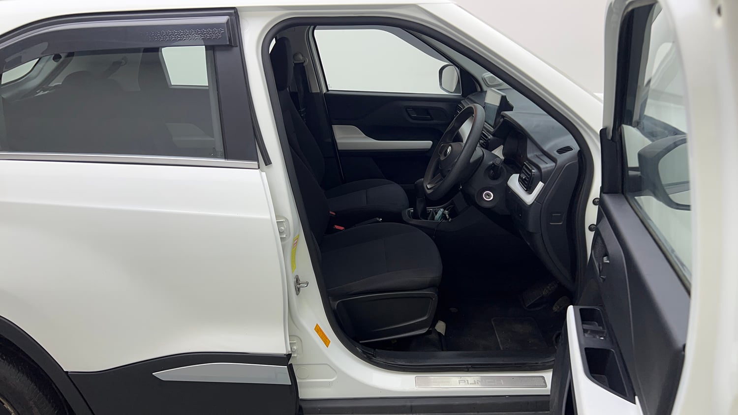 Used 2025 Tata Punch Pure CNG Cng Manual interior RIGHT SIDE FRONT DOOR CABIN VIEW