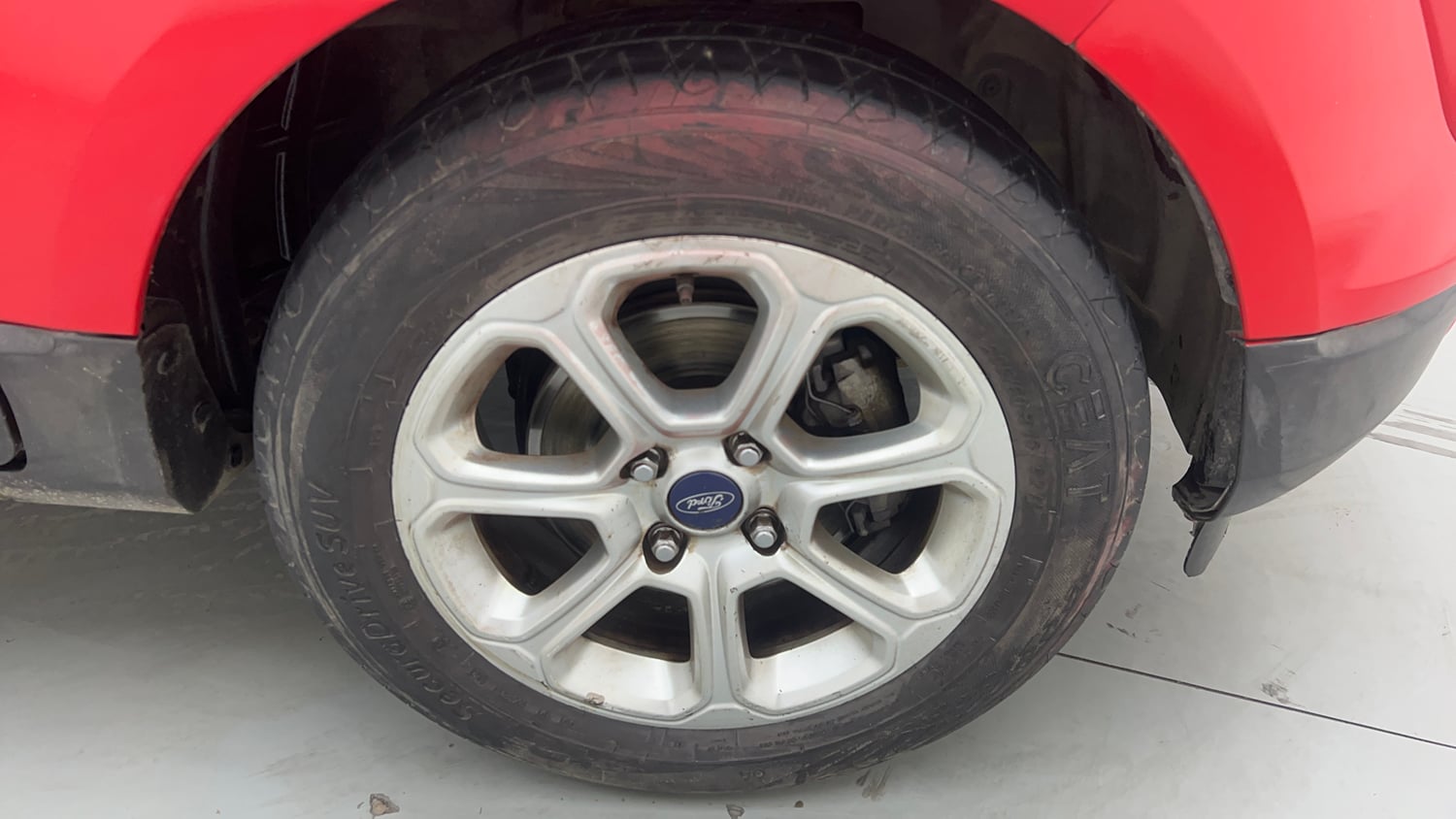 Used 2018 Ford EcoSport Titanium + 1.5L TDCi Diesel Manual tyres RIGHT FRONT TYRE RIM VIEW
