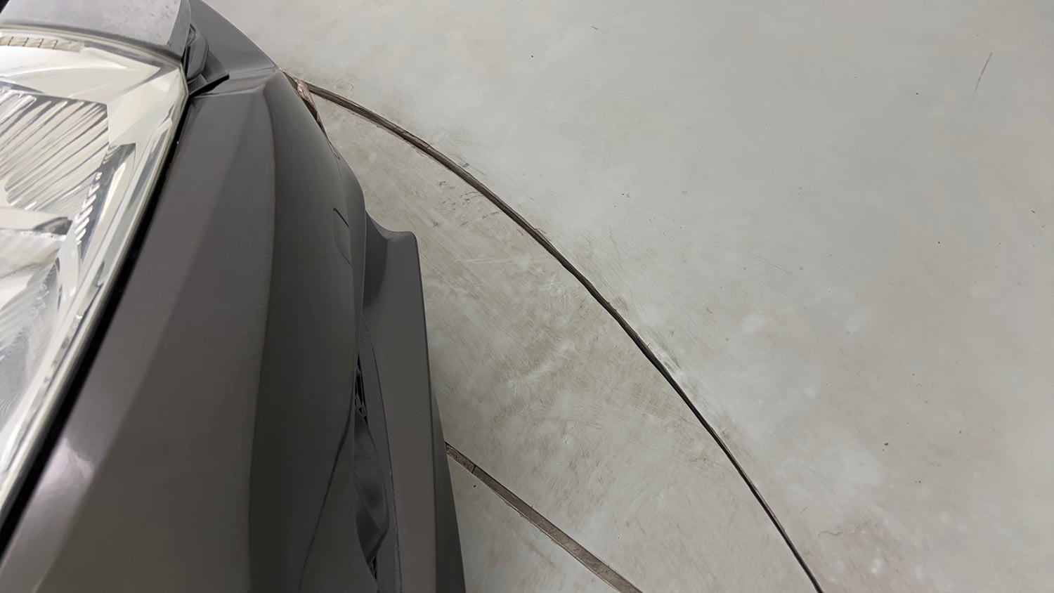 Used 2016 Honda City V Petrol Manual dents MINOR SCRATCH