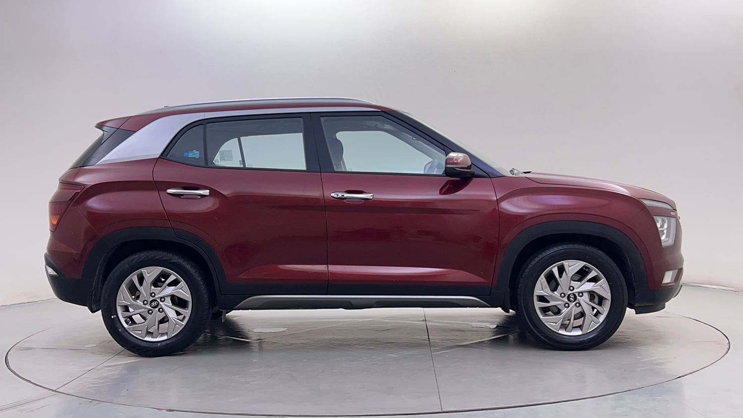 Used 2020 Hyundai Creta SX 1.5 Petrol Petrol Manual exterior RIGHT SIDE VIEW