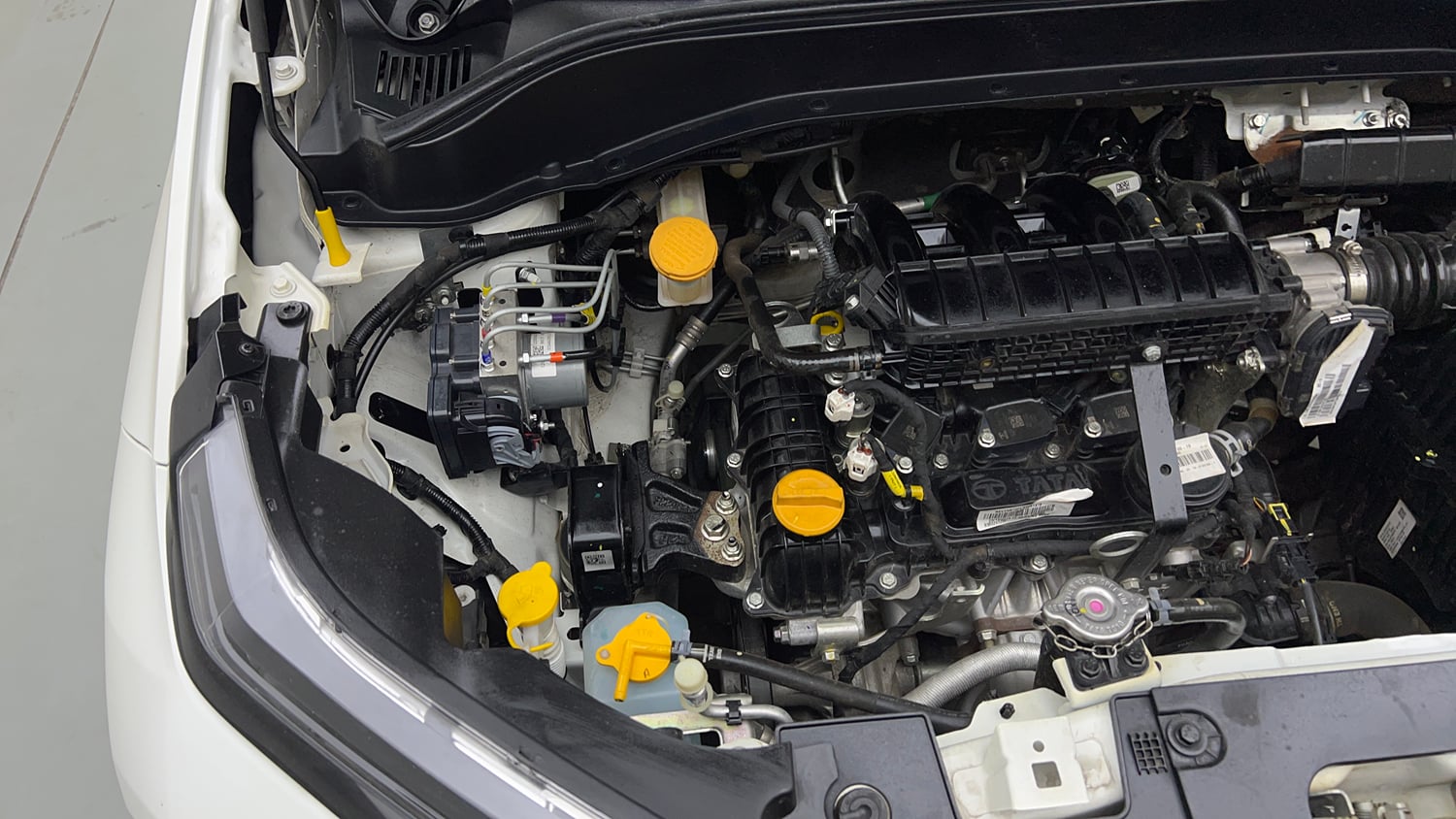 Used 2025 Tata Punch Pure CNG Cng Manual engine ENGINE RIGHT SIDE VIEW
