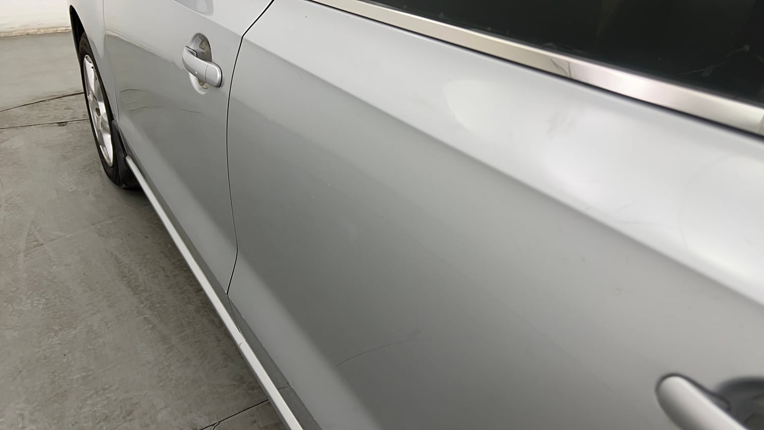 Used 2014 Volkswagen Vento Highline Diesel Diesel Manual dents MINOR DENT