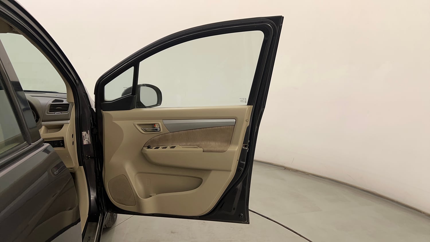 Used 2013 Maruti Suzuki Ertiga Vxi Petrol Manual interior RIGHT FRONT DOOR OPEN VIEW