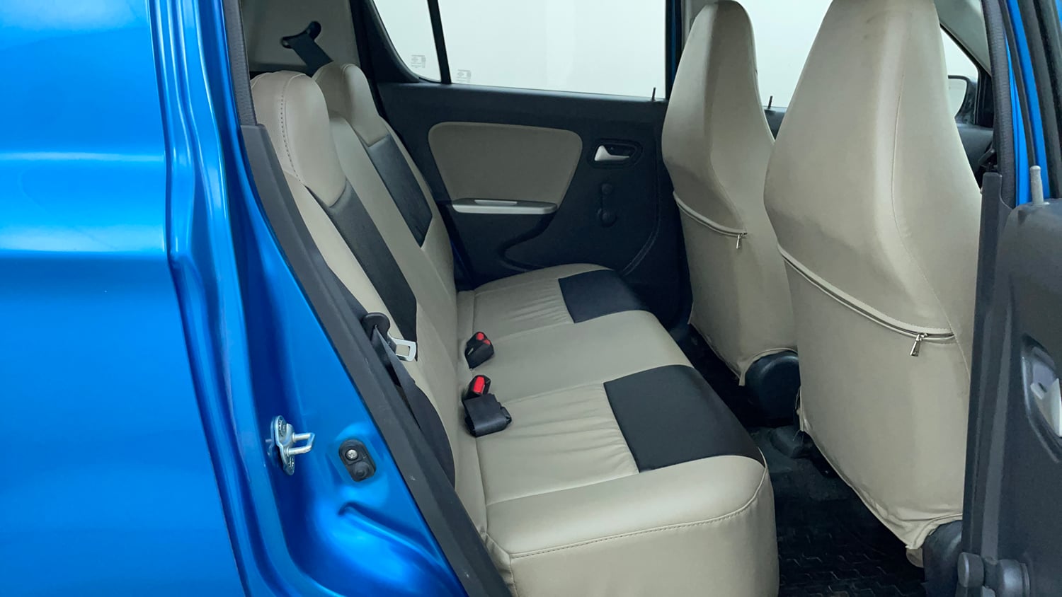 Used 2016 Maruti Suzuki Alto K10 VXi AMT Petrol Automatic interior RIGHT SIDE REAR DOOR CABIN VIEW