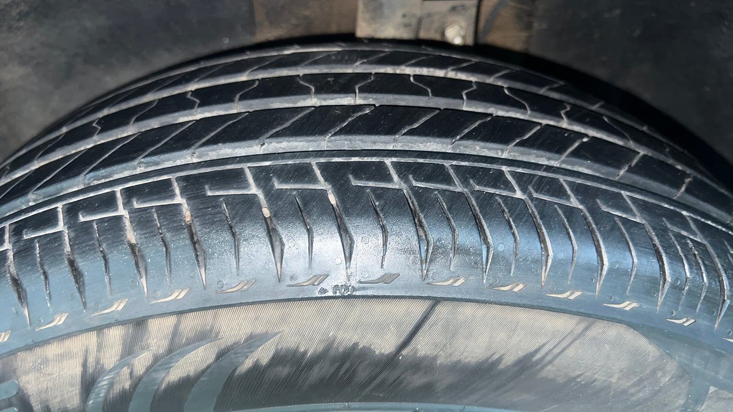 Used 2026 Tata Sierra Pure P MT Petrol Petrol Manual tyres LEFT FRONT TYRE TREAD VIEW