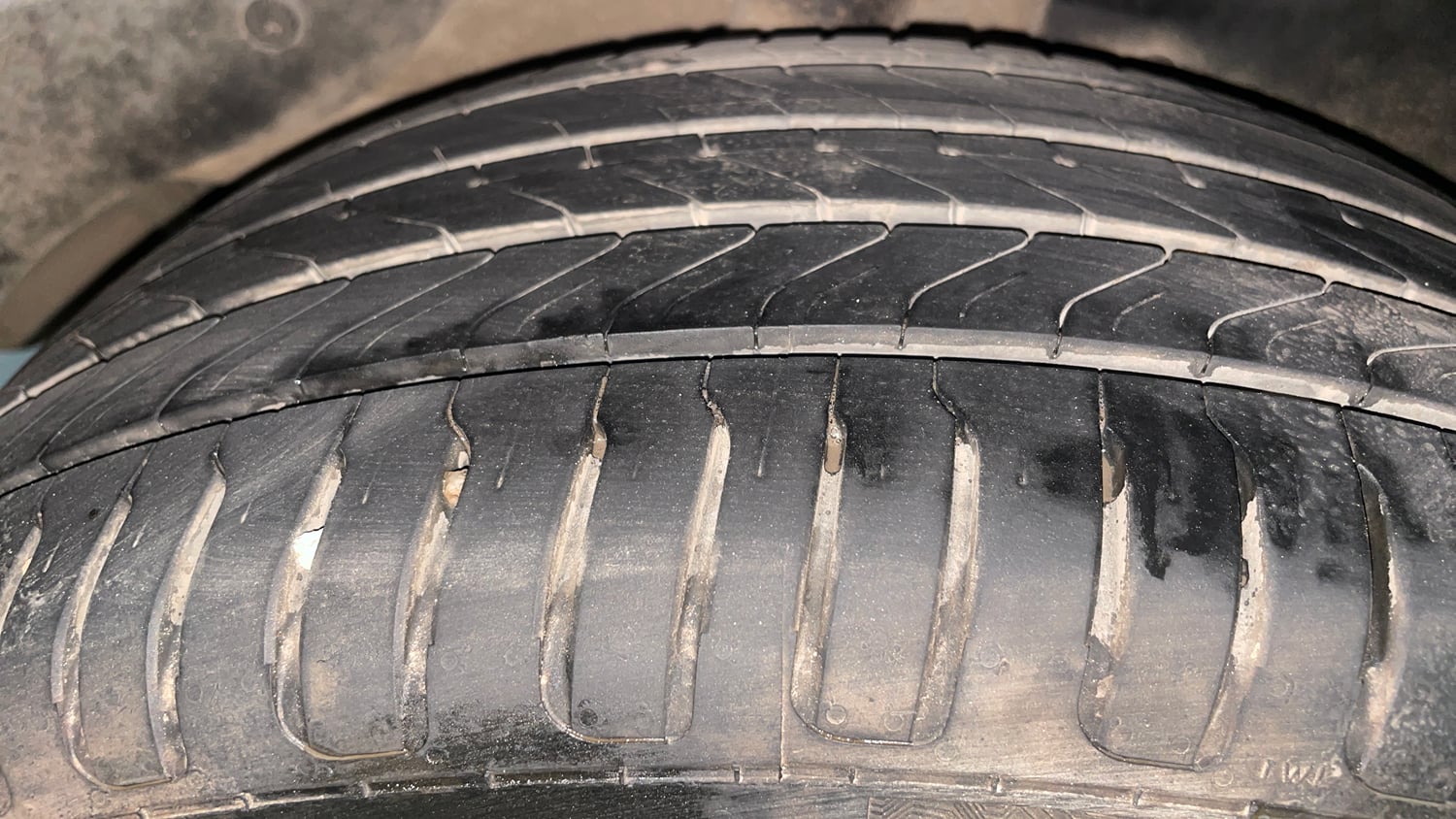 Used 2018 Hyundai Creta E Plus 1.6 Petrol Petrol Manual tyres RIGHT REAR TYRE TREAD VIEW