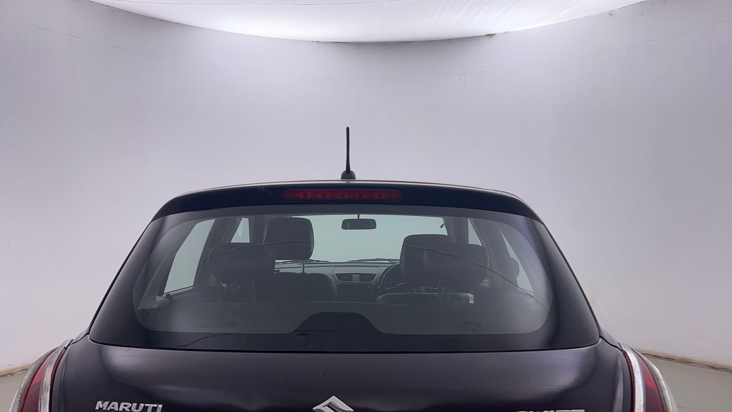 Used 2015 Maruti Suzuki Swift LXi Petrol Manual exterior BACK WINDSHIELD VIEW