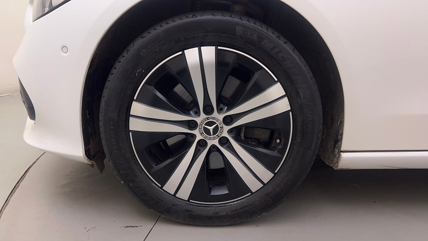 Used 2022 Mercedes-Benz C-Class C 200 Petrol Automatic tyres LEFT FRONT TYRE RIM VIEW
