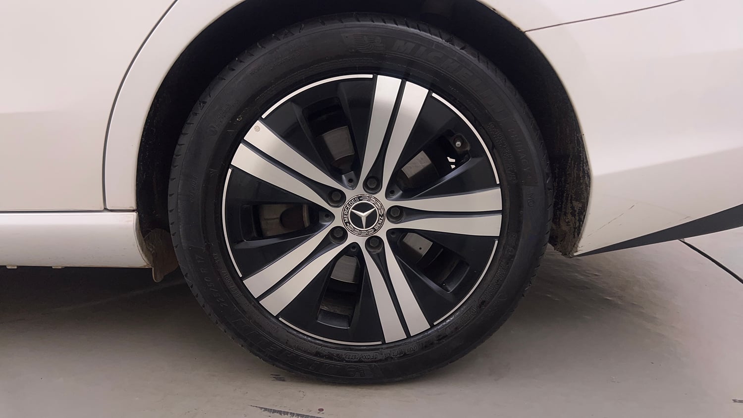 Used 2022 Mercedes-Benz C-Class C 200 Petrol Automatic tyres LEFT REAR TYRE RIM VIEW