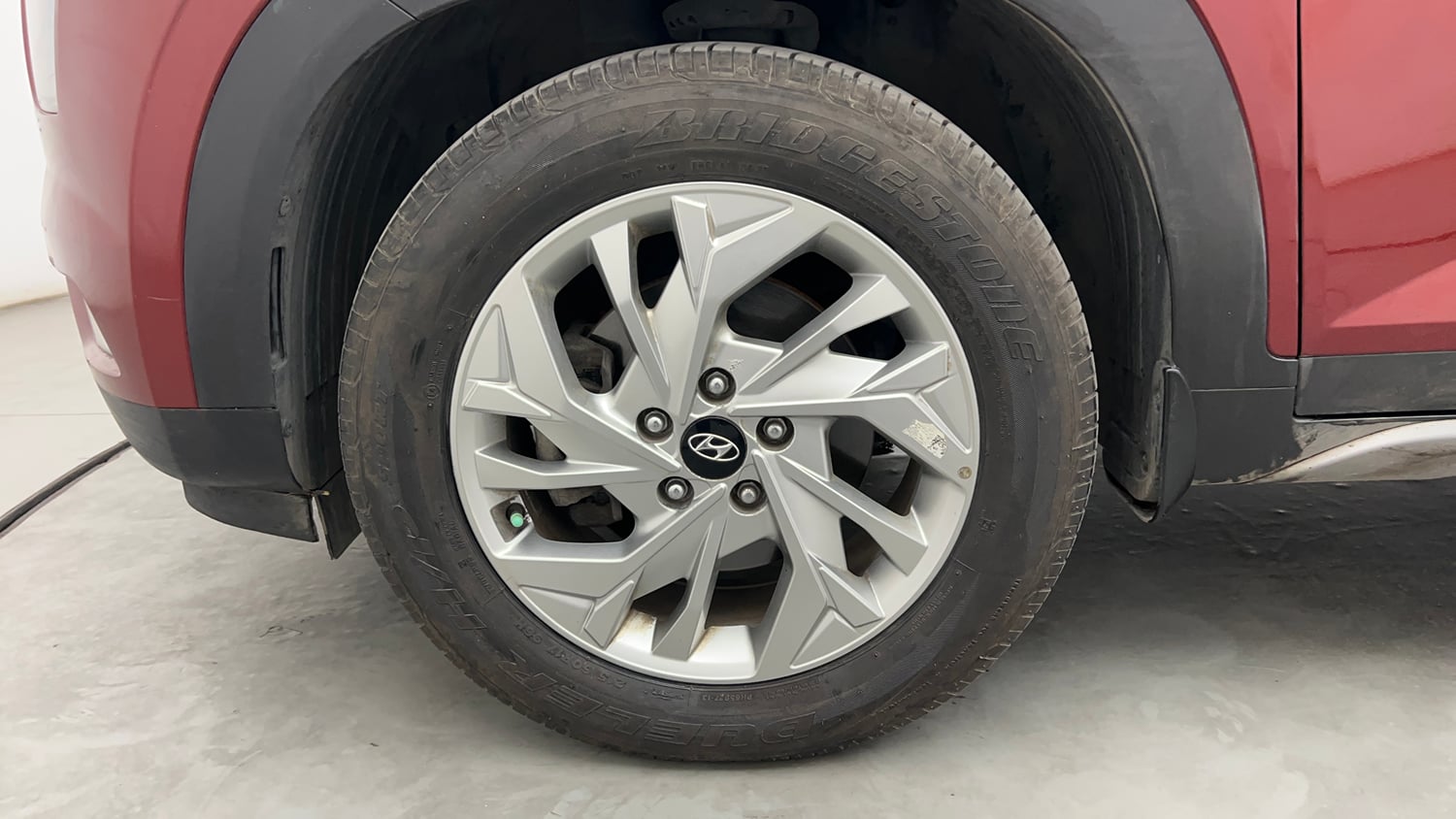 Used 2021 Hyundai Creta SX 1.5 Petrol IVT Petrol Automatic tyres LEFT FRONT TYRE RIM VIEW