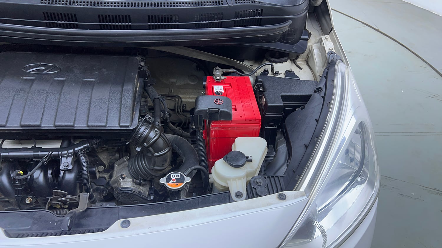 Used 2013 Hyundai Grand i10 Magna 1.2 Kappa VTVT Petrol Manual engine ENGINE LEFT SIDE VIEW