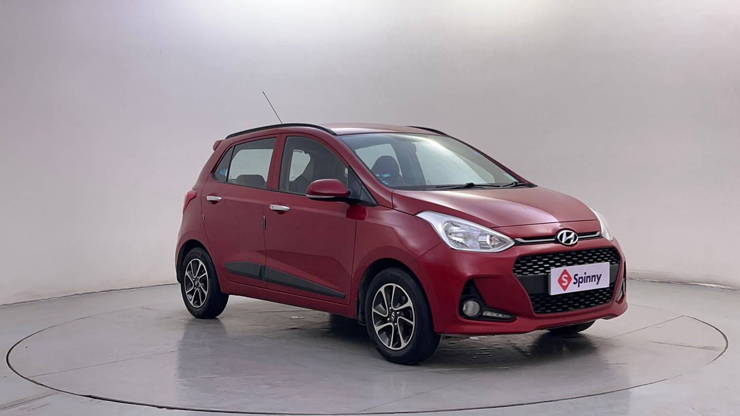 Used 2019 Hyundai Grand i10 Asta 1.2 Kappa VTVT Petrol Manual exterior RIGHT FRONT CORNER VIEW