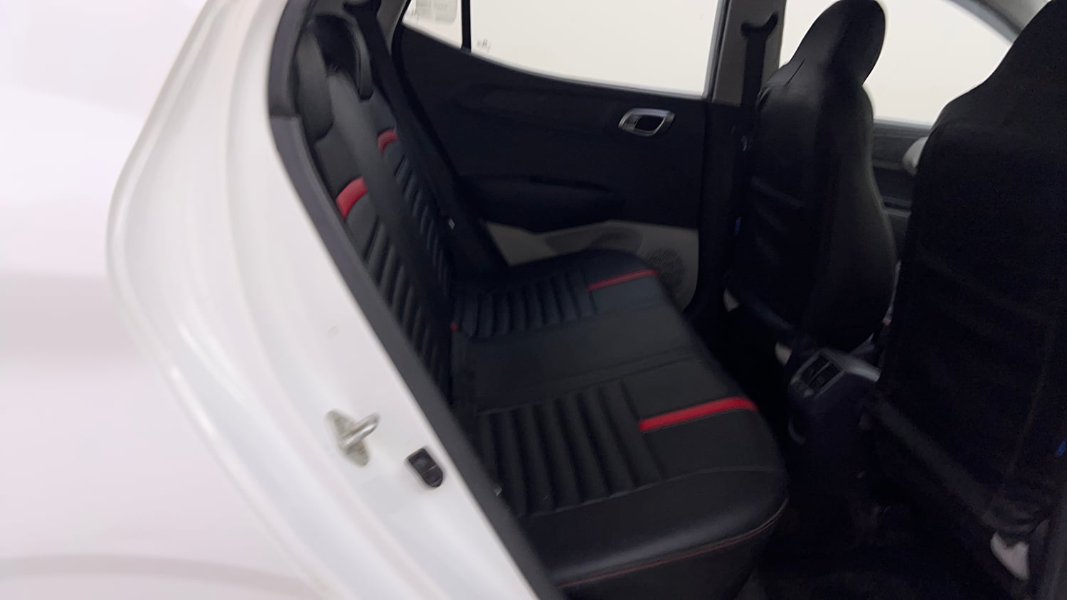 Used 2022 Hyundai Grand i10 Nios Sportz 1.2 Kappa VTVT Petrol Manual interior RIGHT SIDE REAR DOOR CABIN VIEW