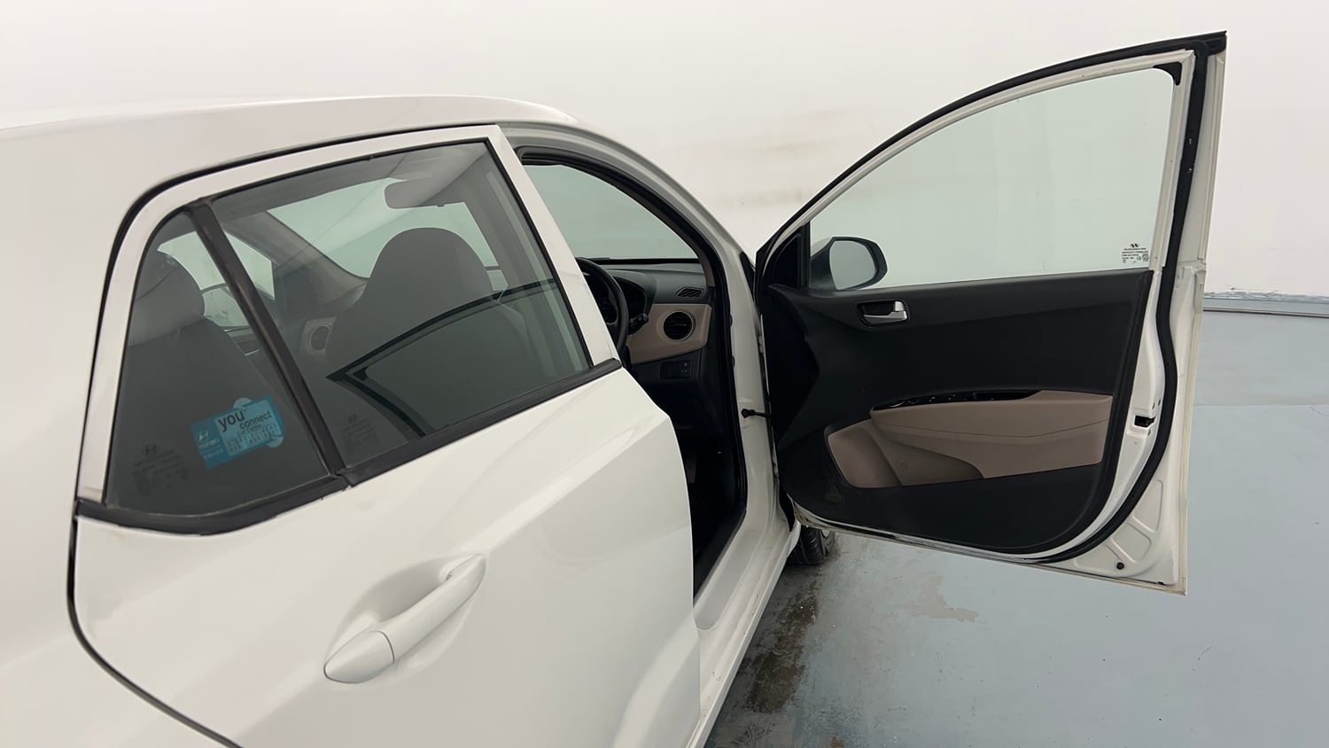 Used 2018 Hyundai Grand i10 Sportz 1.2 Kappa VTVT Petrol Manual interior RIGHT FRONT DOOR OPEN VIEW