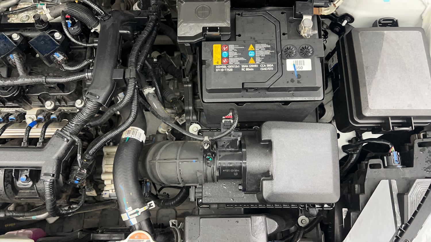 Used 2025 Hyundai New i20 Asta (O) 1.2 MT Petrol Manual engine ENGINE LEFT SIDE VIEW