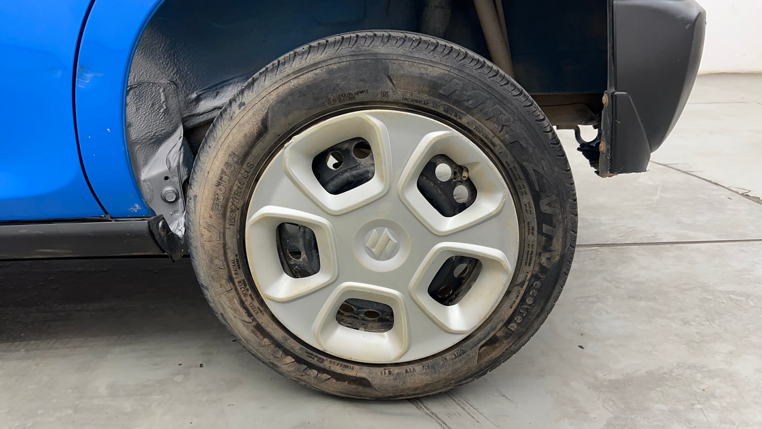 Used 2020 Maruti Suzuki S-Presso VXi Plus Petrol Manual tyres LEFT REAR TYRE RIM VIEW