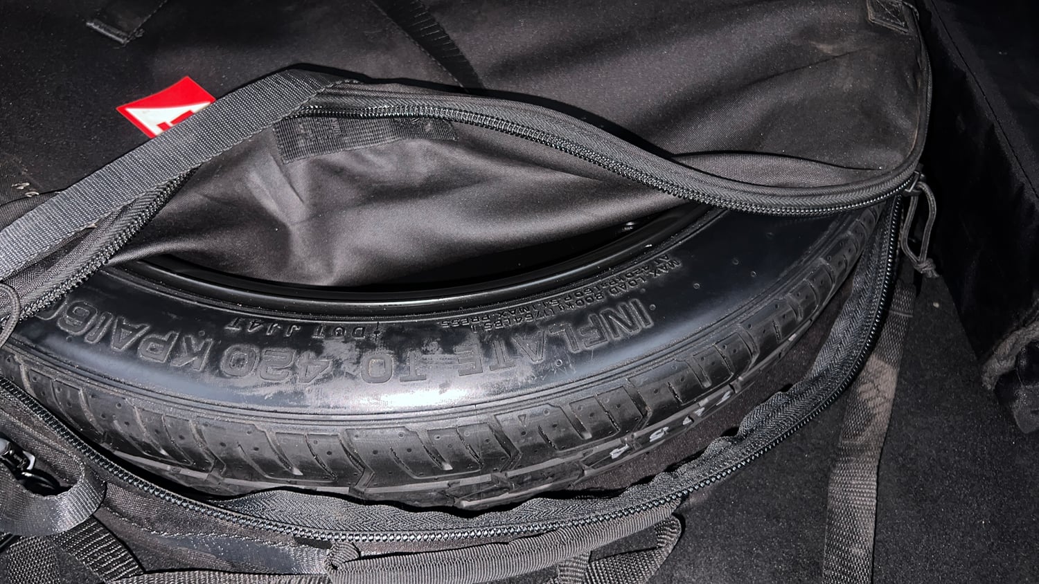 Used 2022 Mercedes-Benz C-Class C 200 Petrol Automatic tyres SPARE TYRE VIEW