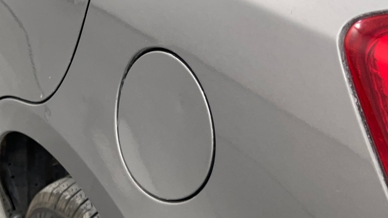 Used 2013 Maruti Suzuki Swift Dzire ZXI Petrol Manual dents MINOR SCRATCH