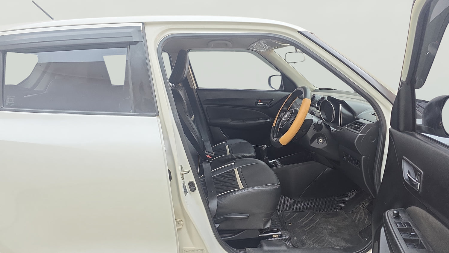 Used 2018 Maruti Suzuki Swift VDi Diesel Manual interior RIGHT SIDE FRONT DOOR CABIN VIEW