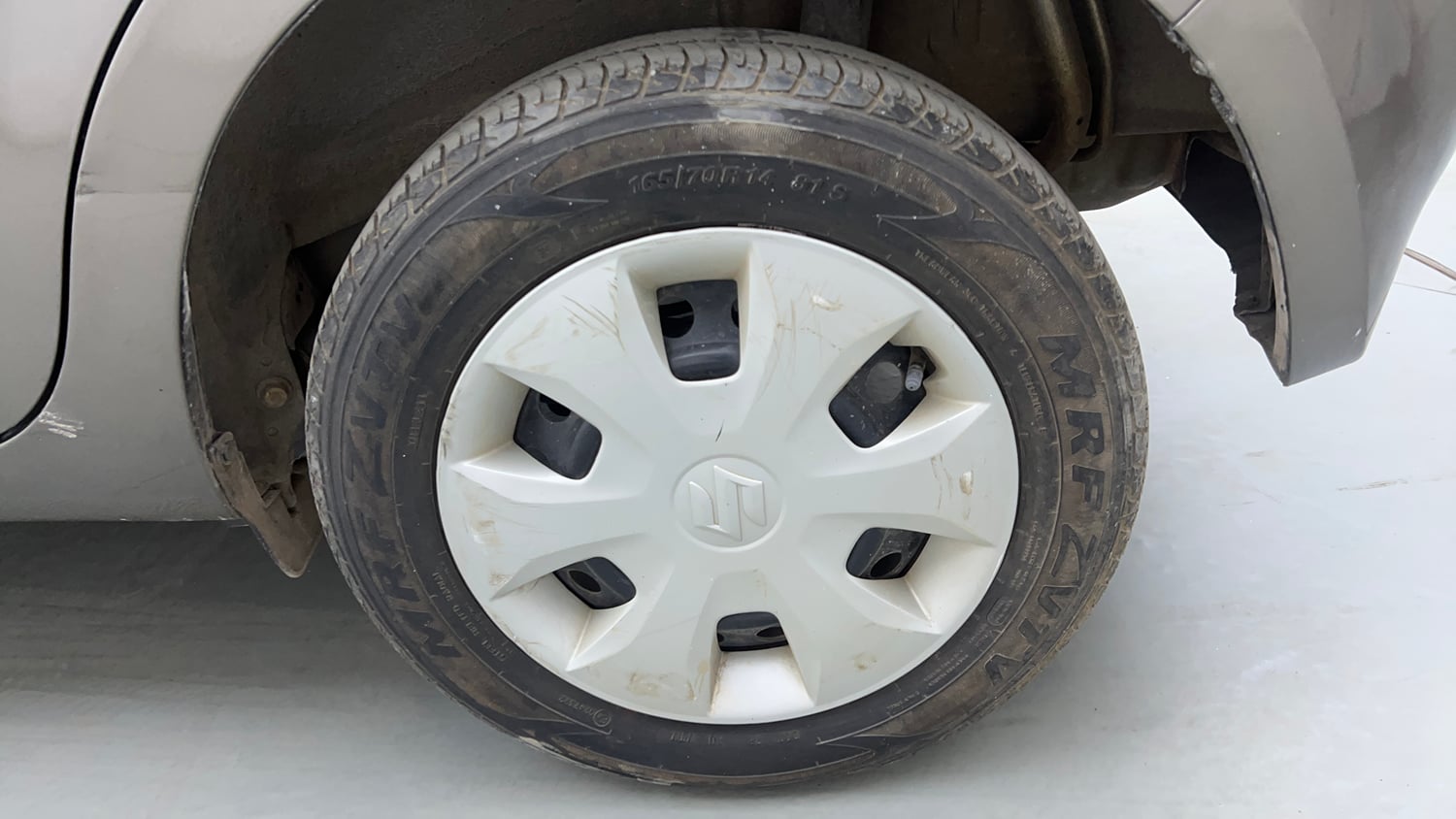 Used 2021 Maruti Suzuki Wagon R 1.0 VXi 1.0 Petrol Manual tyres LEFT REAR TYRE RIM VIEW