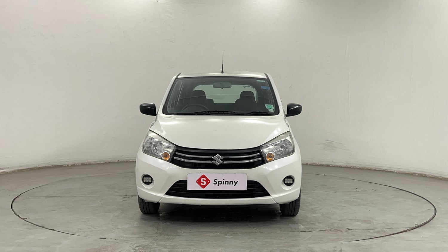 Used 2015 Maruti Suzuki Celerio VXi AMT Petrol Automatic exterior FRONT VIEW