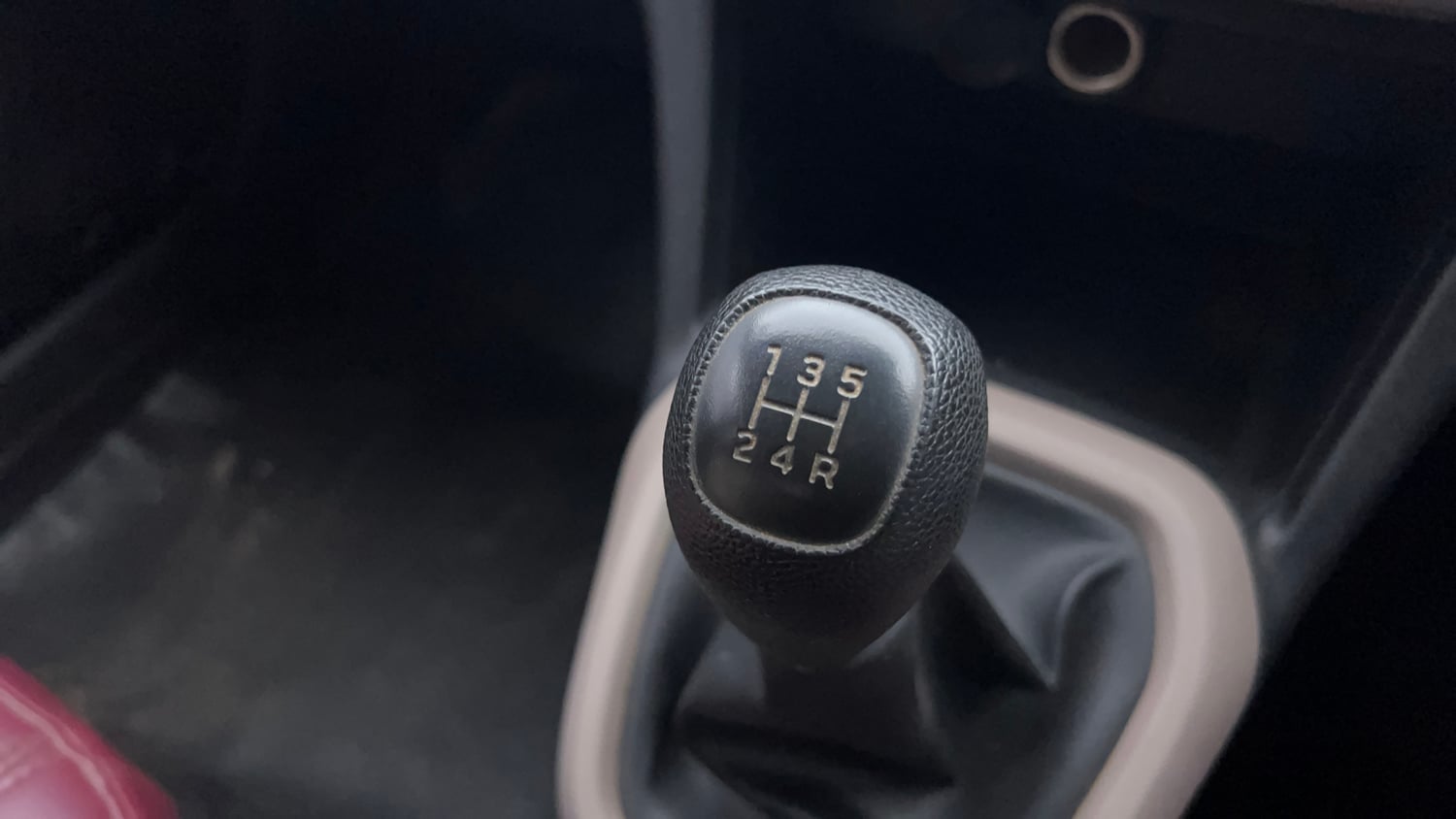 Used 2015 Hyundai Grand i10 Magna 1.2 Kappa VTVT Petrol Manual interior GEAR  KNOB VIEW