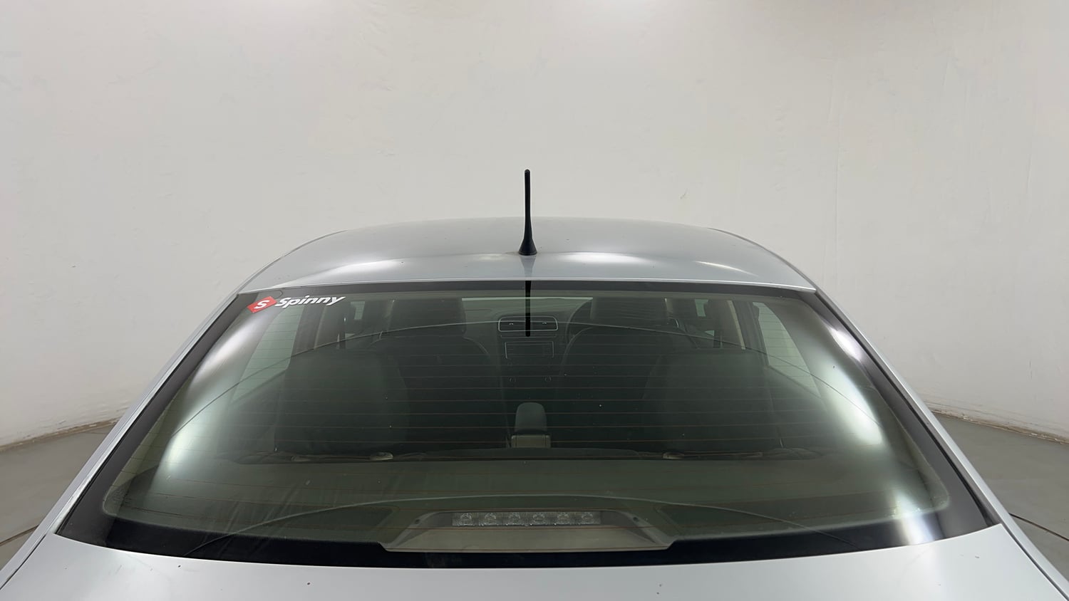 Used 2014 Volkswagen Vento Highline Diesel Diesel Manual exterior BACK WINDSHIELD VIEW