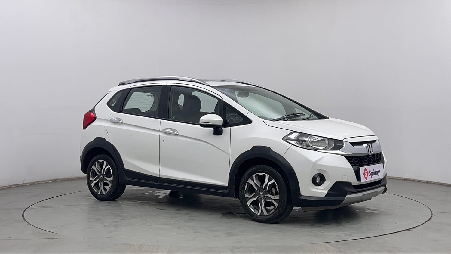 Used 2019 Honda WR-V VX MT Petrol Petrol Manual exterior RIGHT FRONT CORNER VIEW